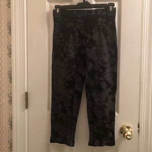 Be Inspired Black and grey exercise leggings